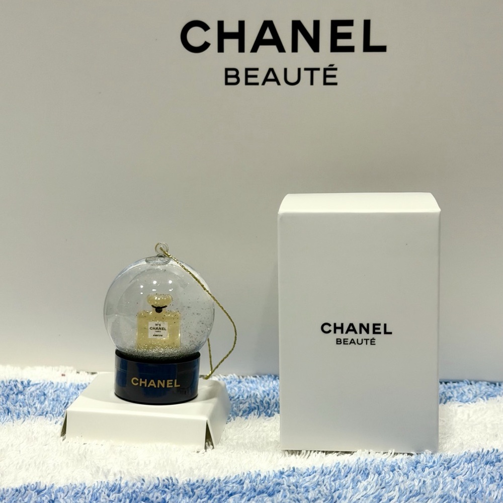 CHANEL No.5 Collectible Snow Globe Holiday Ornament - Picture 6 of 7